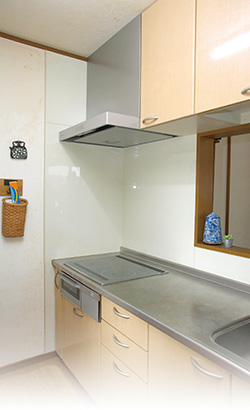 キッチン | リフォームをお考えの方へ ～お部屋別 施工例集～ | 換気扇 | 空調・換気 | Panasonic