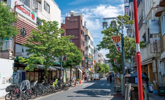 商店街・病院・薬局まで徒歩約5分