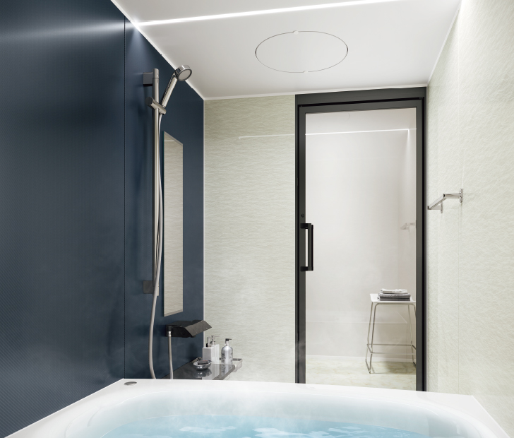 浴槽：グロスホワイト 壁：ツイルネイビー柄（AC）＋ アイスラックグレー柄 床：ミディアムホワイト サイズ：1418サイズ