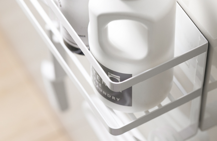 「TOWER」シリーズなどのインテリア雑貨で人気の山崎実業のアイテムを使ったおすすめスタイル③