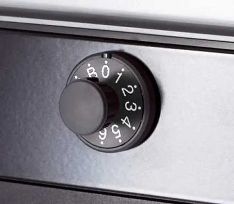 ダイヤル錠で防犯性に配慮