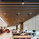 トヨタモビリティ東京 小平BS前店　エアリライト施工事例02