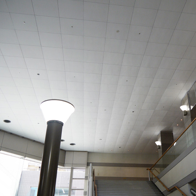 燃軽量天井材エアリライト　納入事例06