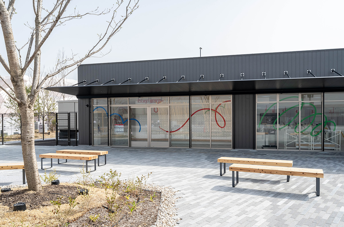 EAST郵便局 / WEST郵便局