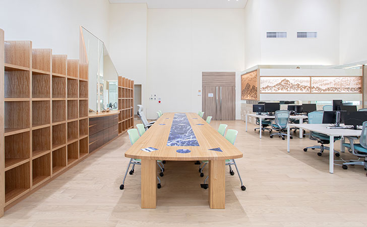 写真:霧島HD 本社