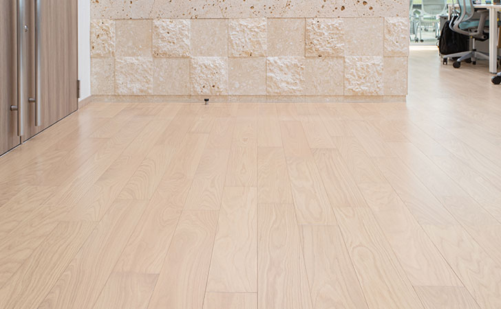 写真:霧島HD 本社