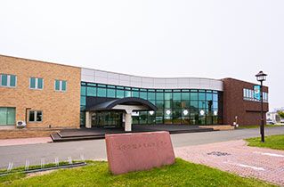 外観写真:浜中町総合文化センター