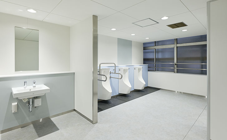 写真:京阪電鉄 西三荘駅