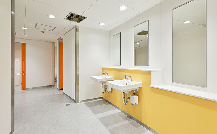 写真:京阪電鉄 西三荘駅