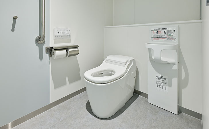 写真:京阪電鉄 西三荘駅