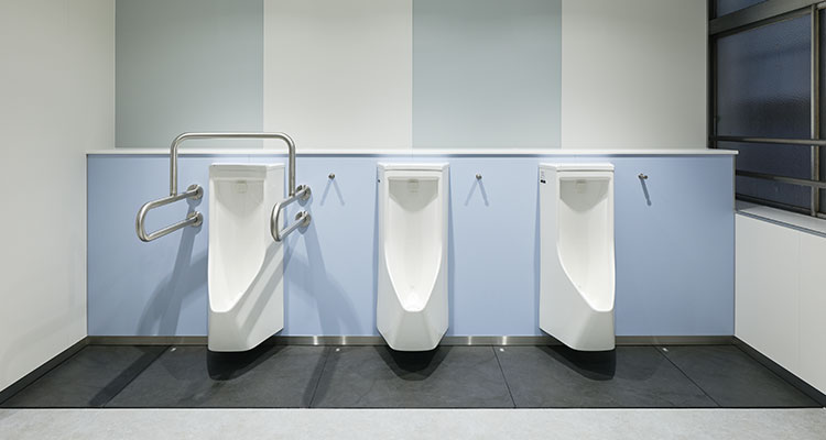 京阪電鉄 西三荘駅