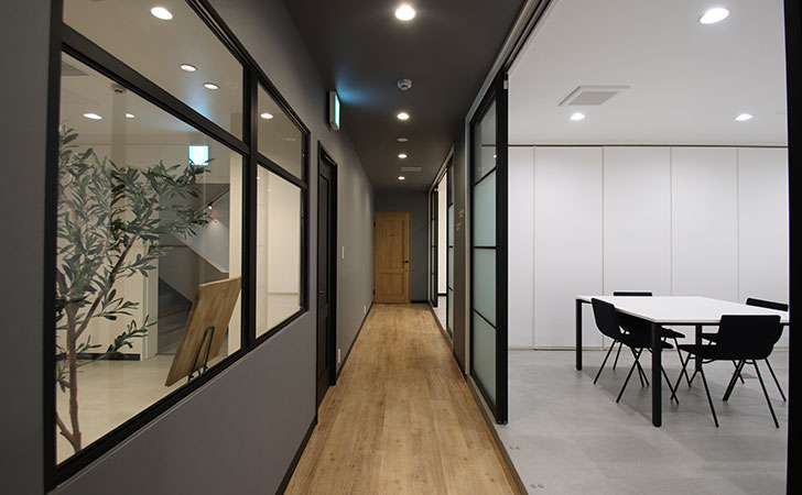 写真:Bizcafe 鶴見