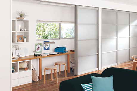 間仕切り開閉壁