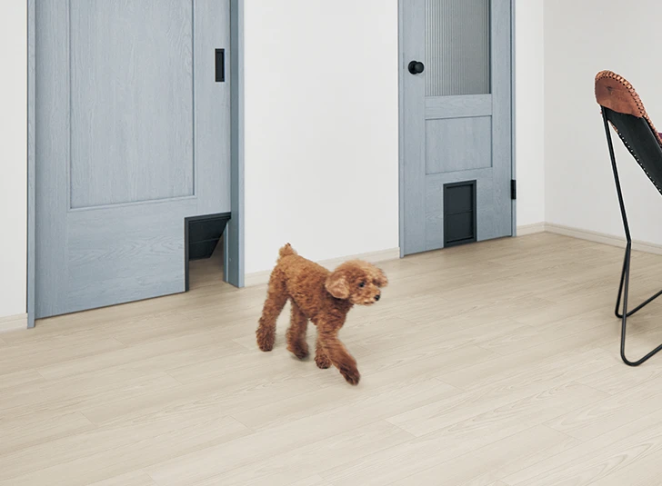 ホワイトの施工例 シルキーアッシュ柄（シート）