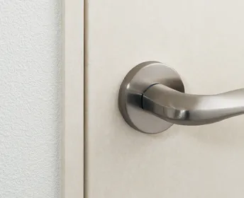 マグネットラッチ 閉じたと