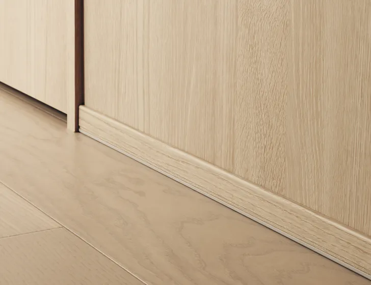 造作部材：スマート幅木（不陸調整用）色柄ラインアップ拡大