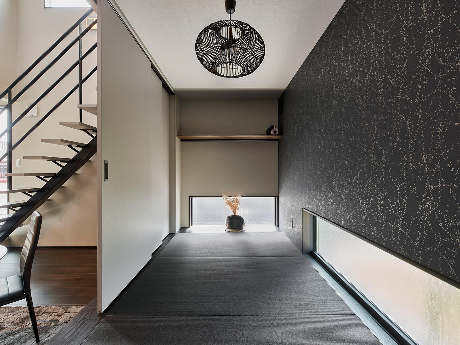 モノトーンな和