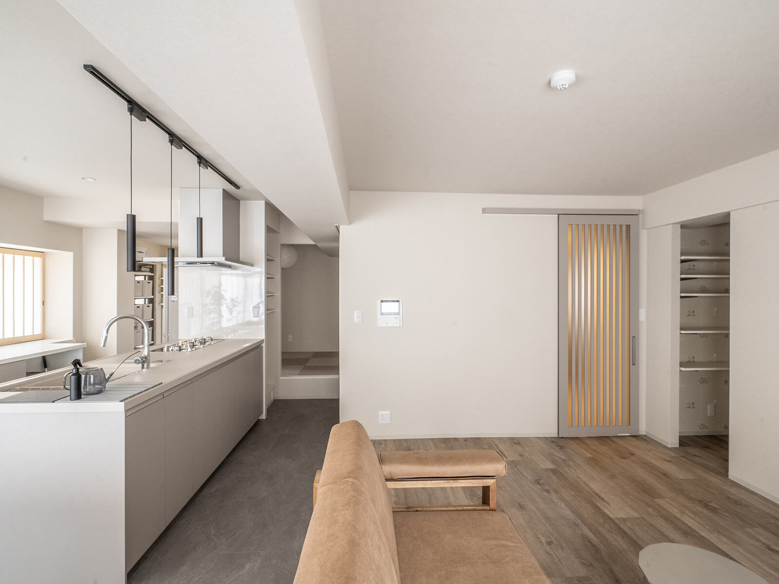 パールグレー×和モダン