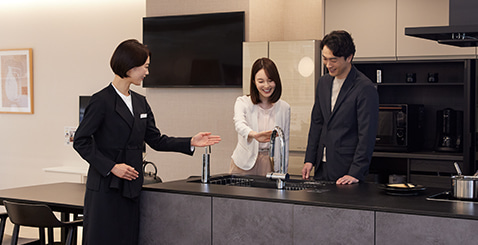 画像：ショールームに行って相談