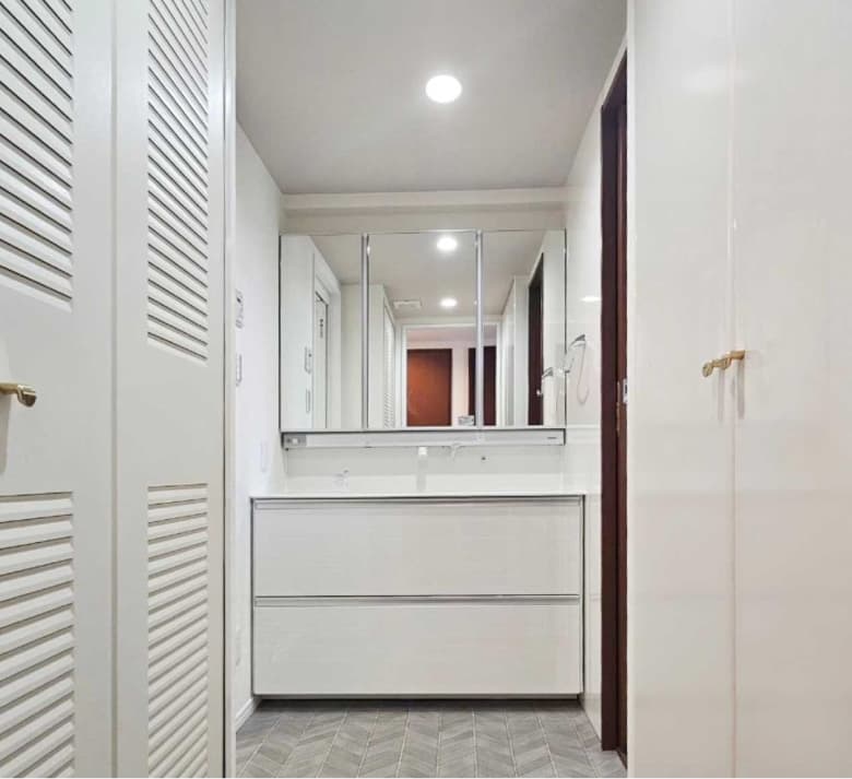 「洗面空間 部門賞」ウッドトラストホーム株式会社様（埼玉県川口市）