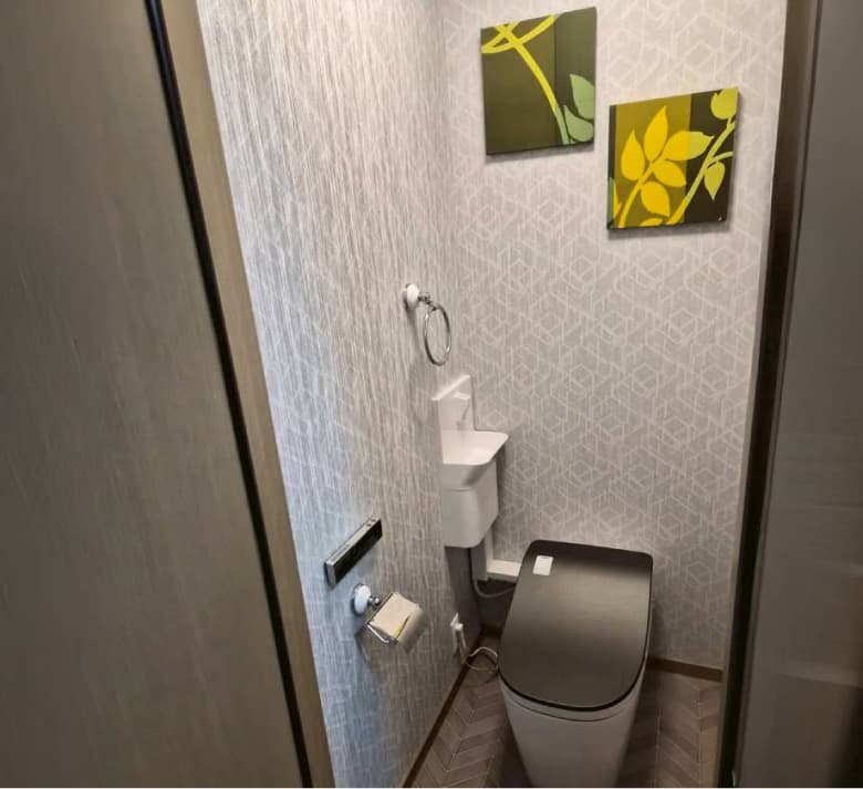 「トイレ 部門賞」株式会社ABE様（愛媛県松山市）