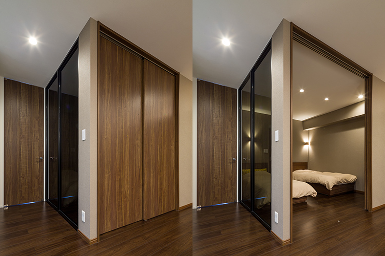 写真：リビングからつながる寝室。左は引き戸を開けた状態。右は引き戸を締めた状態。