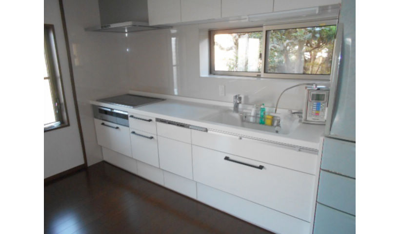 キッチン 使い勝手の良いキッチンへスリム化 リフォーム事例1000 Panasonic