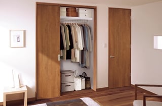 開閉スペースをとらない引戸