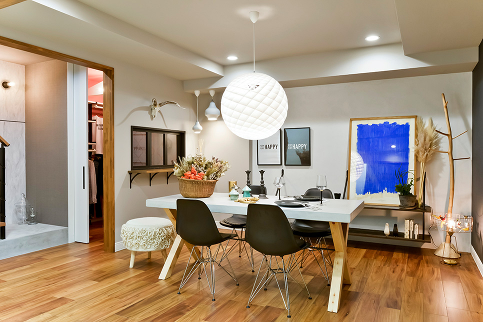 タブチさんがパナソニック内装建材株式会社 群馬工場内にコーディネイトした空間