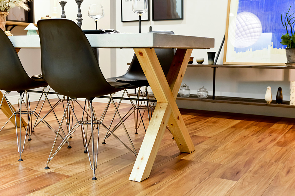 ダイニングテーブル