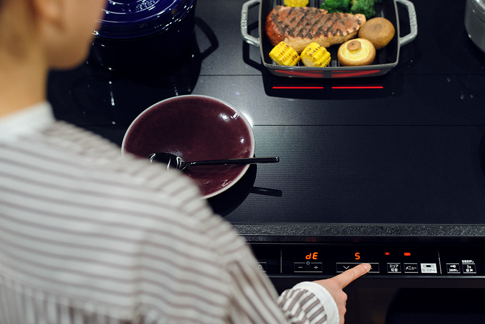 マルチワイドIHクッキングヒーター